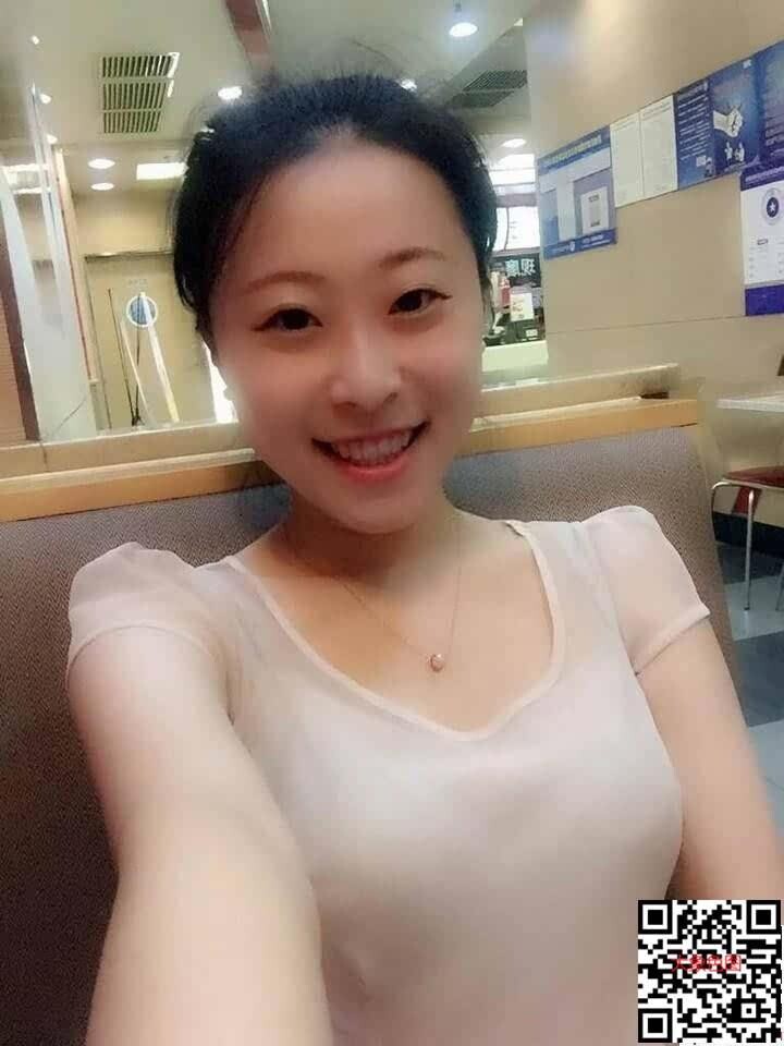 情侣私密照流出，看面相这个男人是喂不饱这个女生的，早晚头顶一片绿[30P]第1页 作者:Publisher 帖子ID:151126 TAG:情侣,私密,流出,面相,这个